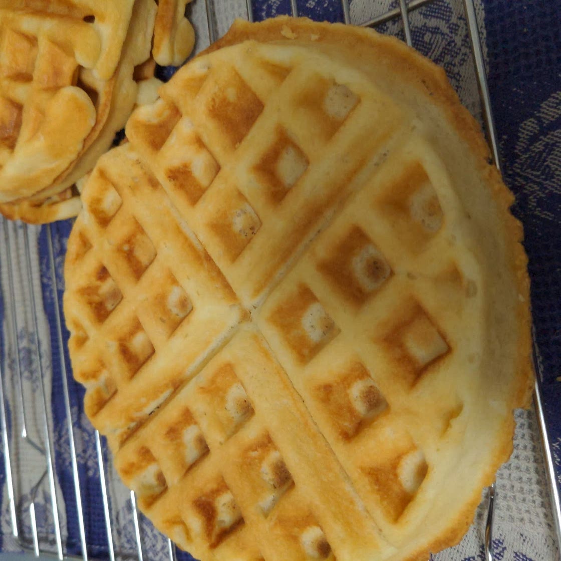 Fluffy Homemade Waffle Recipe