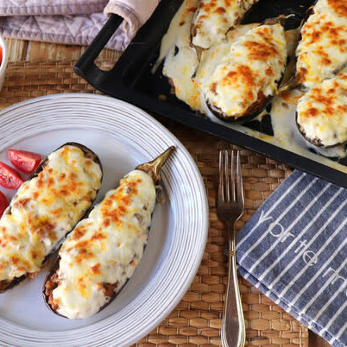Berenjenas rellenas con carne gratinadas