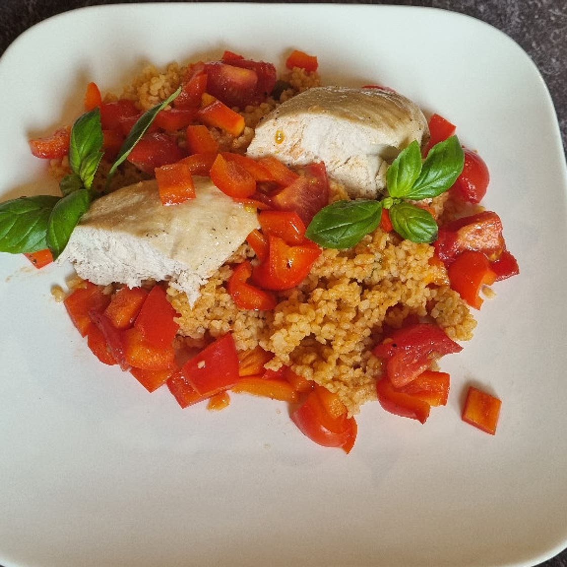 Gebratenes Hähnchen mit Couscous