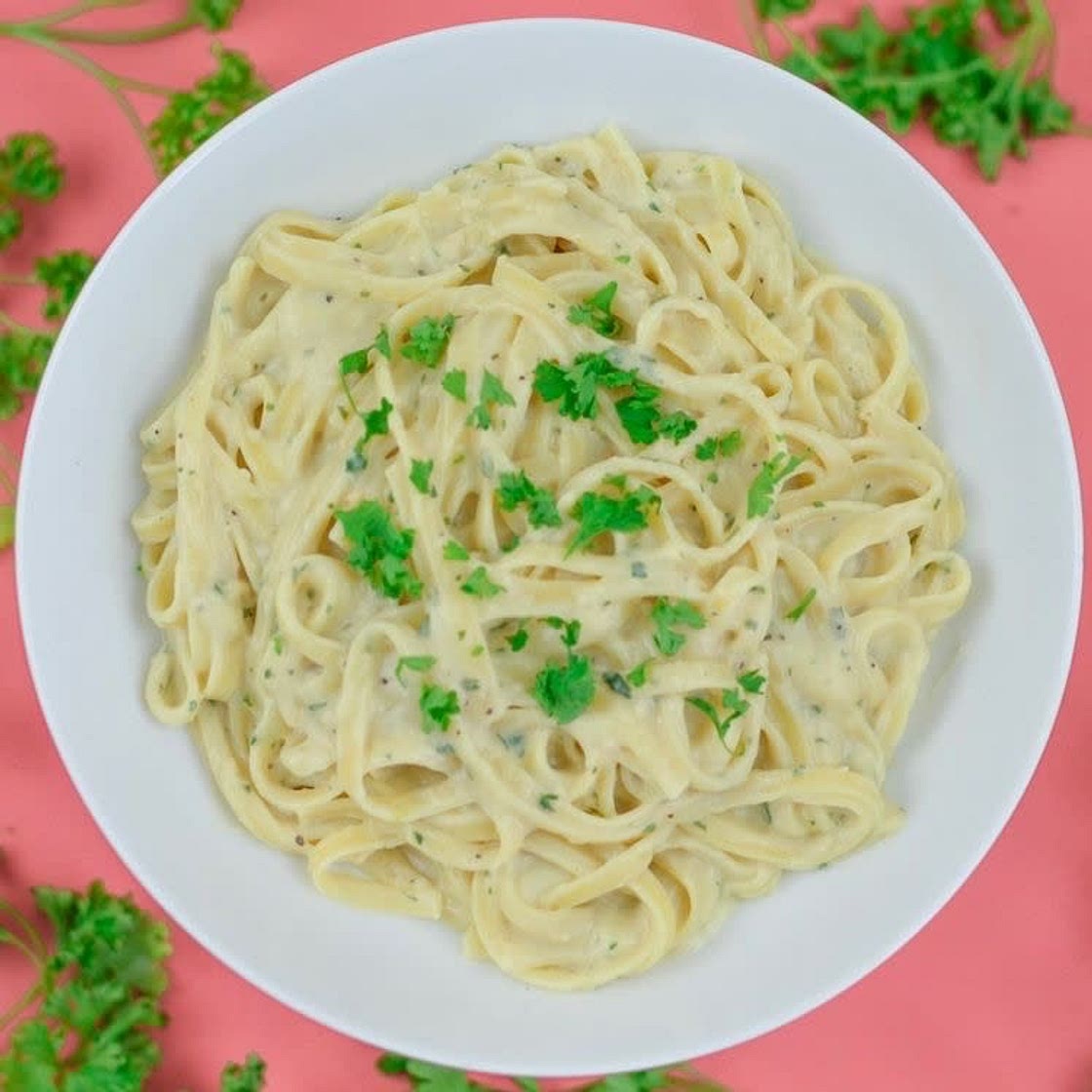 Vegan Creamy Garlic Pasta