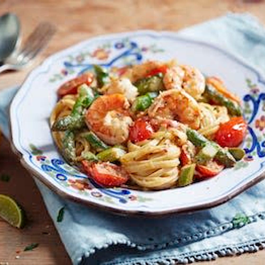 CUBAN PRAWN PASTA
