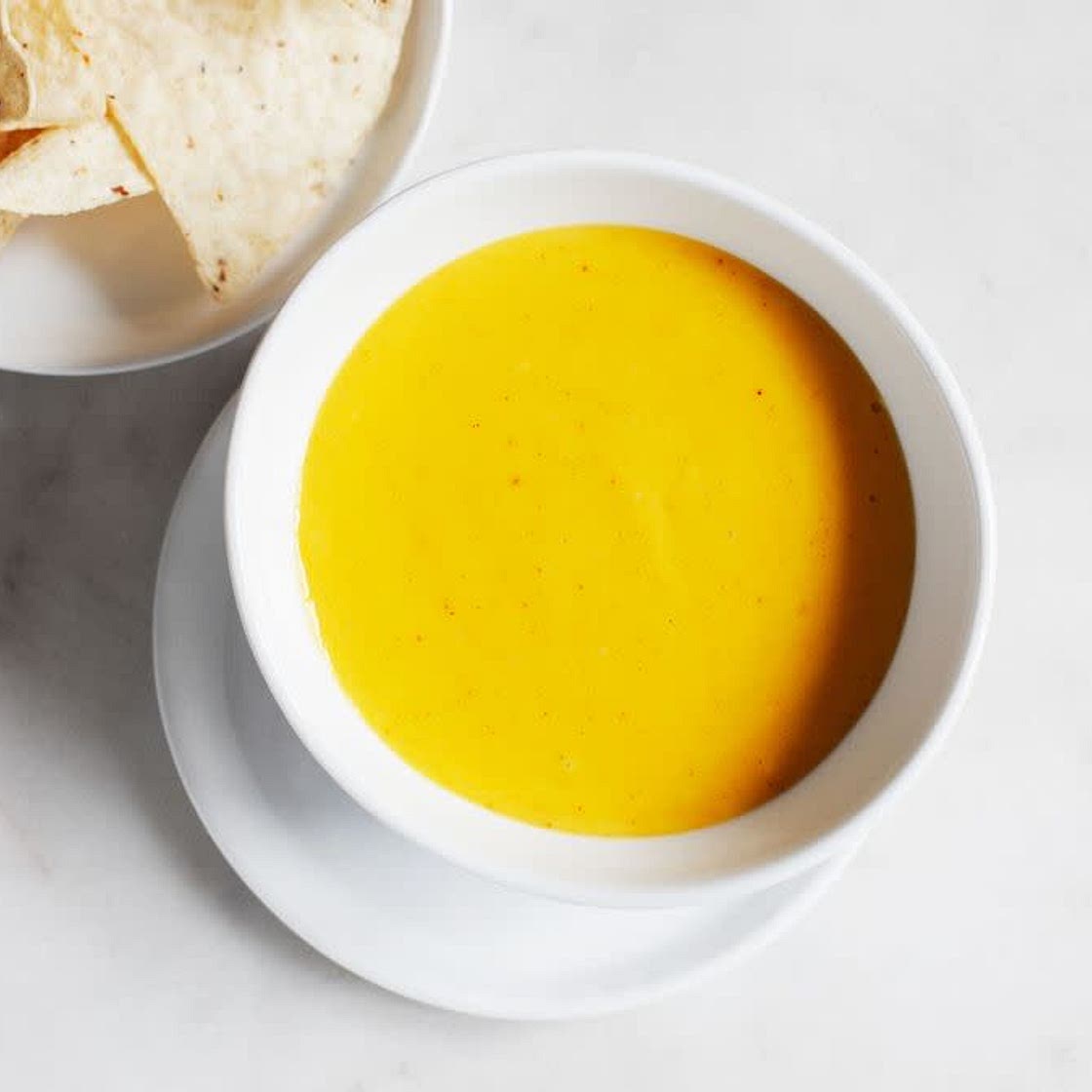 5 Minute Violife Cheez Sauce