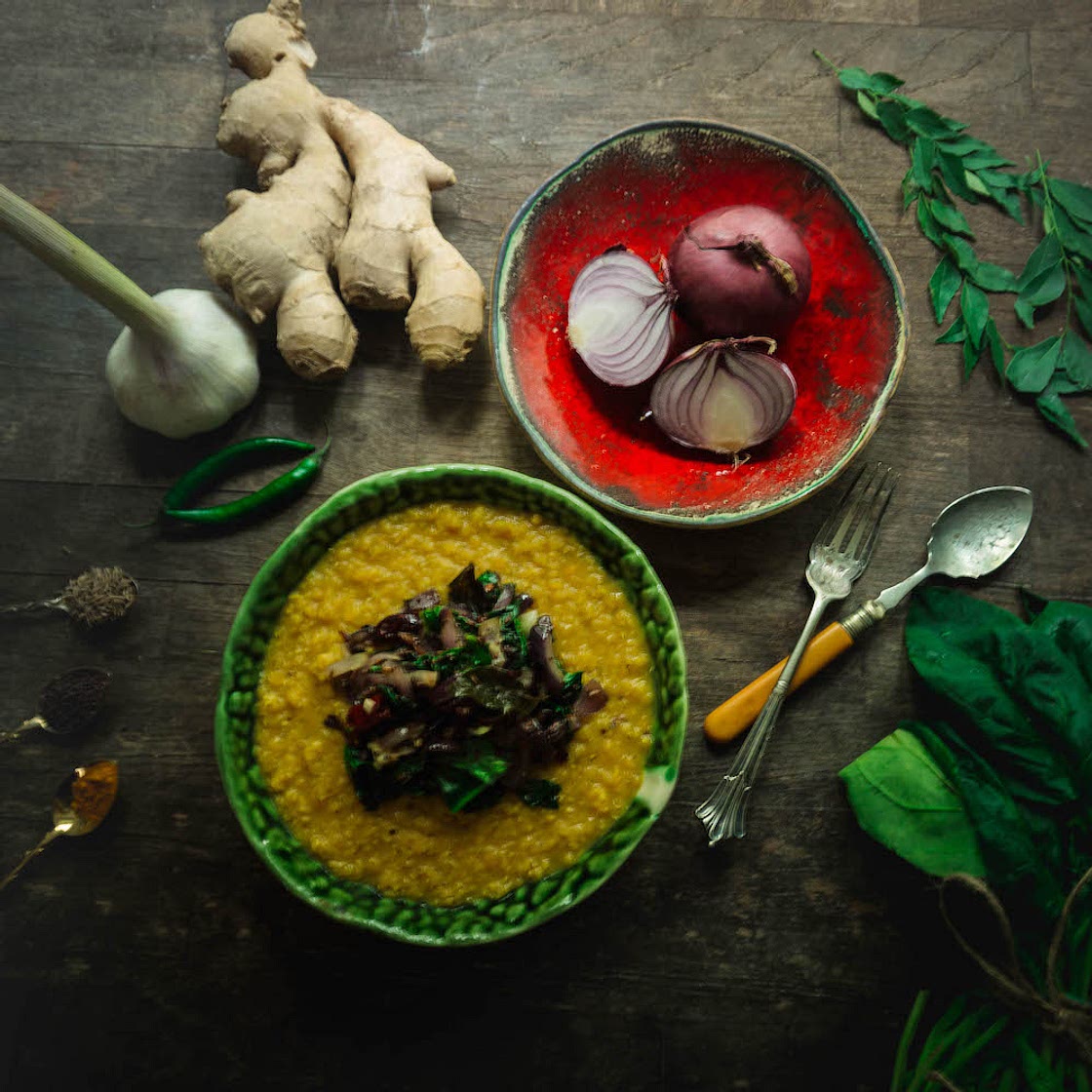 Quick and easy Sri Lankan recipe for dhal and spinach curry