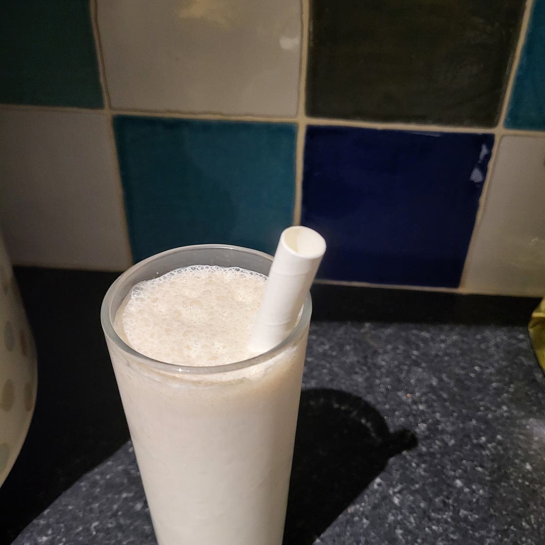 Mini Eggs Milkshake