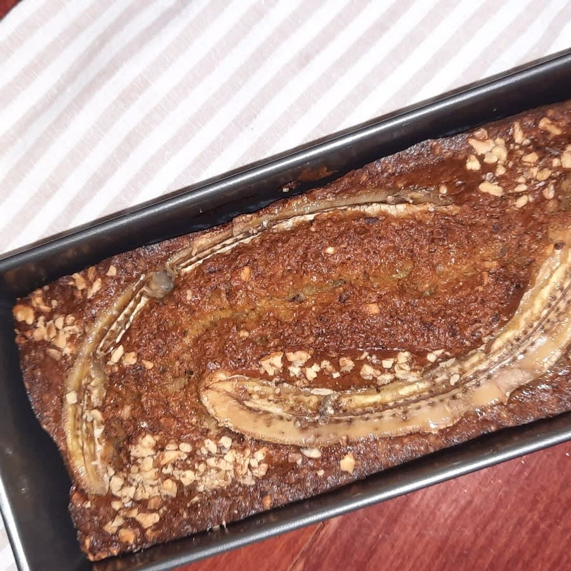 One-Bowl Banana Bread! Find Out Why It's The Best Recipe EVER