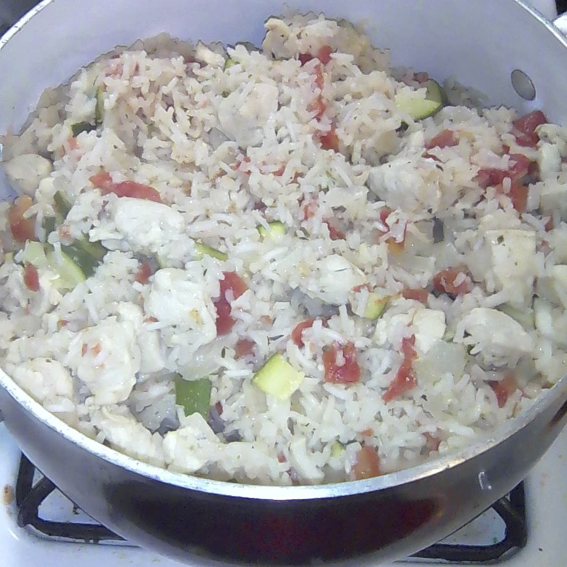 One-pot rice and chicken