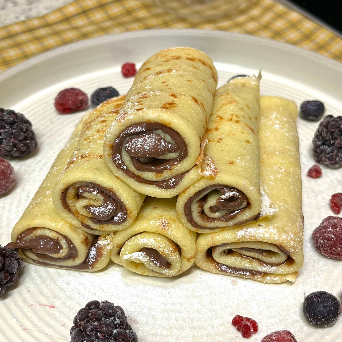 Delicious Nutella Crêpes