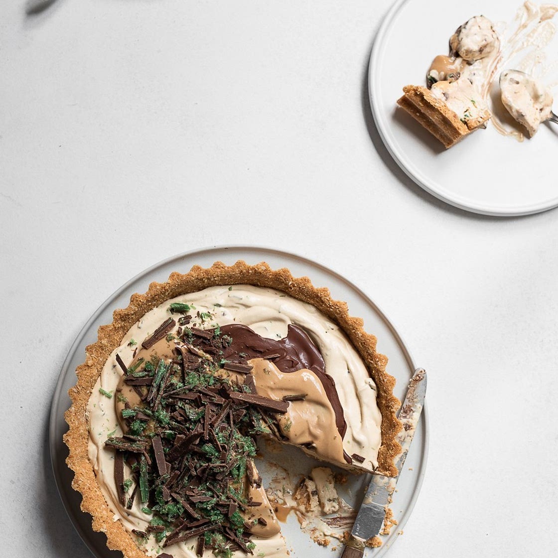 Frozen peppermint crisp pudding pie | Bibbyskitchen recipes