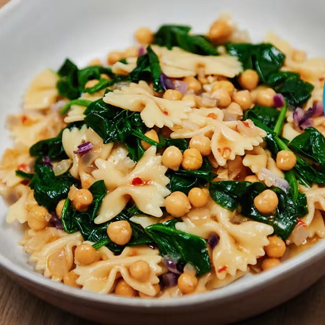 Chickpea (garbanzo) & spinach pasta