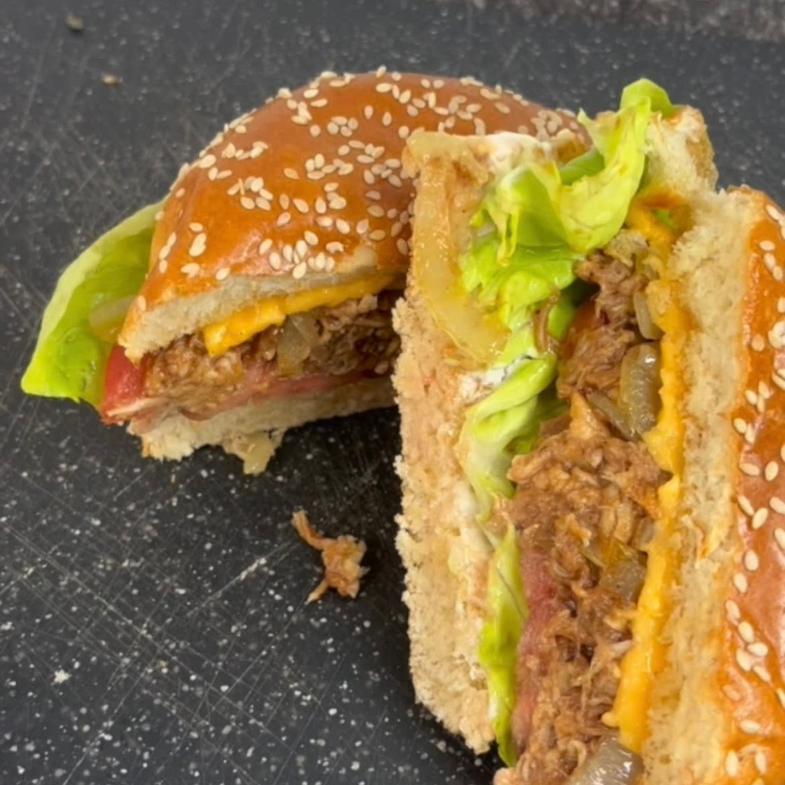 Pulled chicken burger