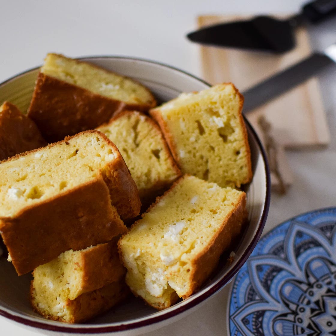 Homemade Feta (White Cheese) Bread