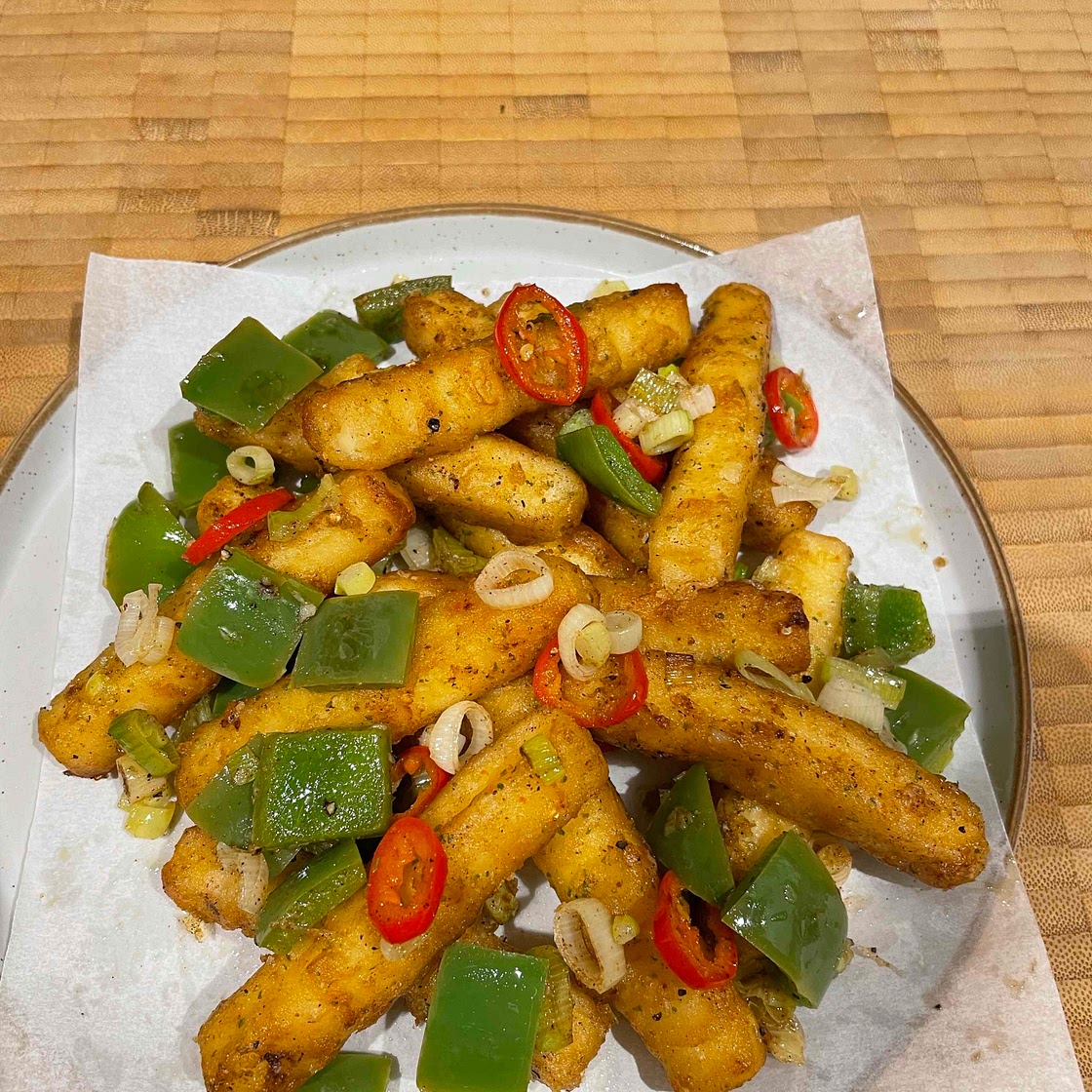 Halloumi Salt & Chilli Chips 