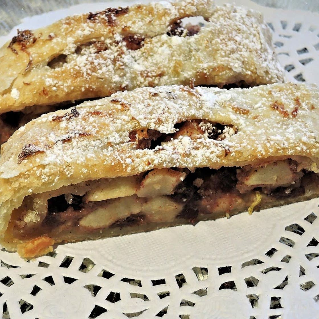 Apfelstrudel (strudel aux pommes) de la nouvelle année juive