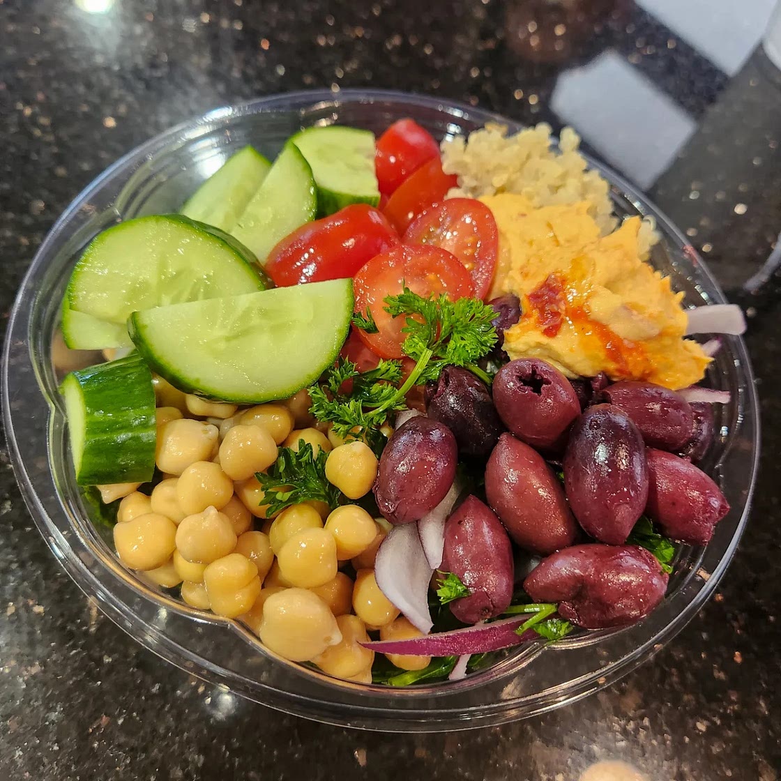 Mediterranean Hummus bowl