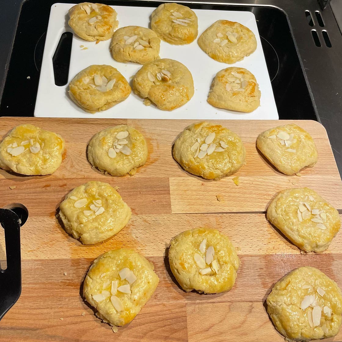 Norwegian Butter Cookies (Serinakaker)