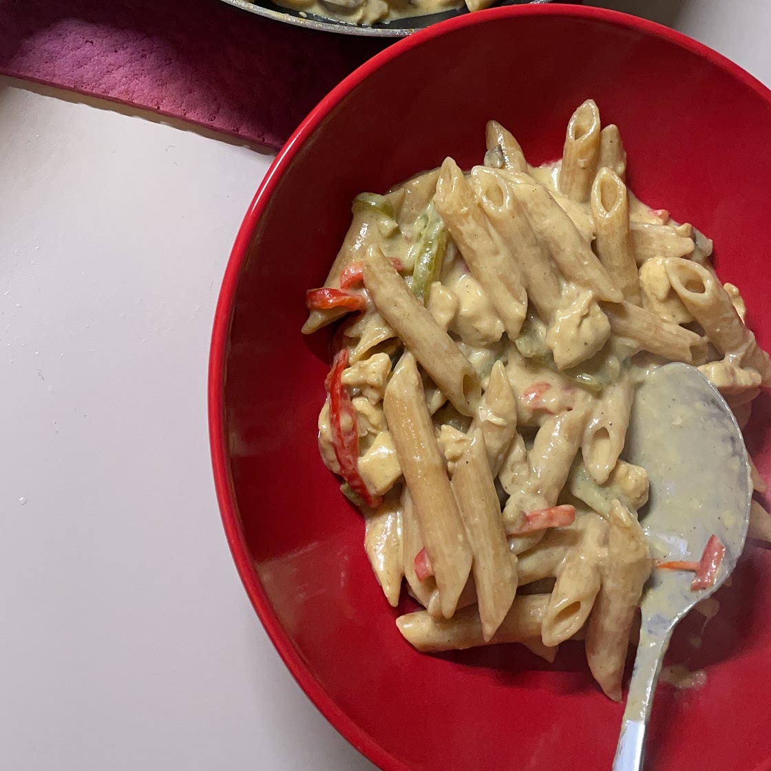 Pâtes tagliatelles au poulet orgasmique 
