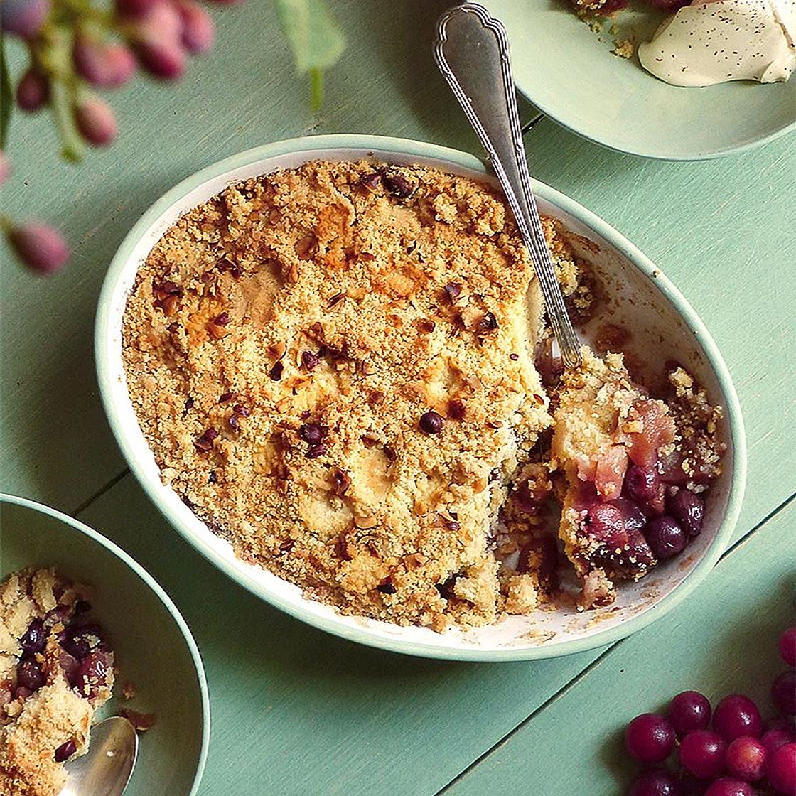Crumble aux raisins et aux pommes