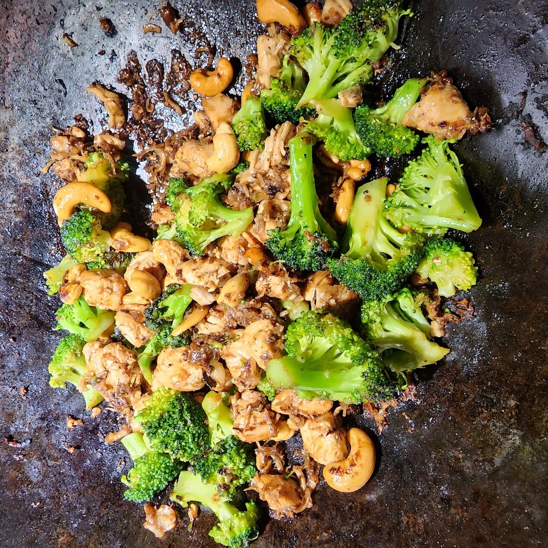 Chicken & Cashews Stir-Fry