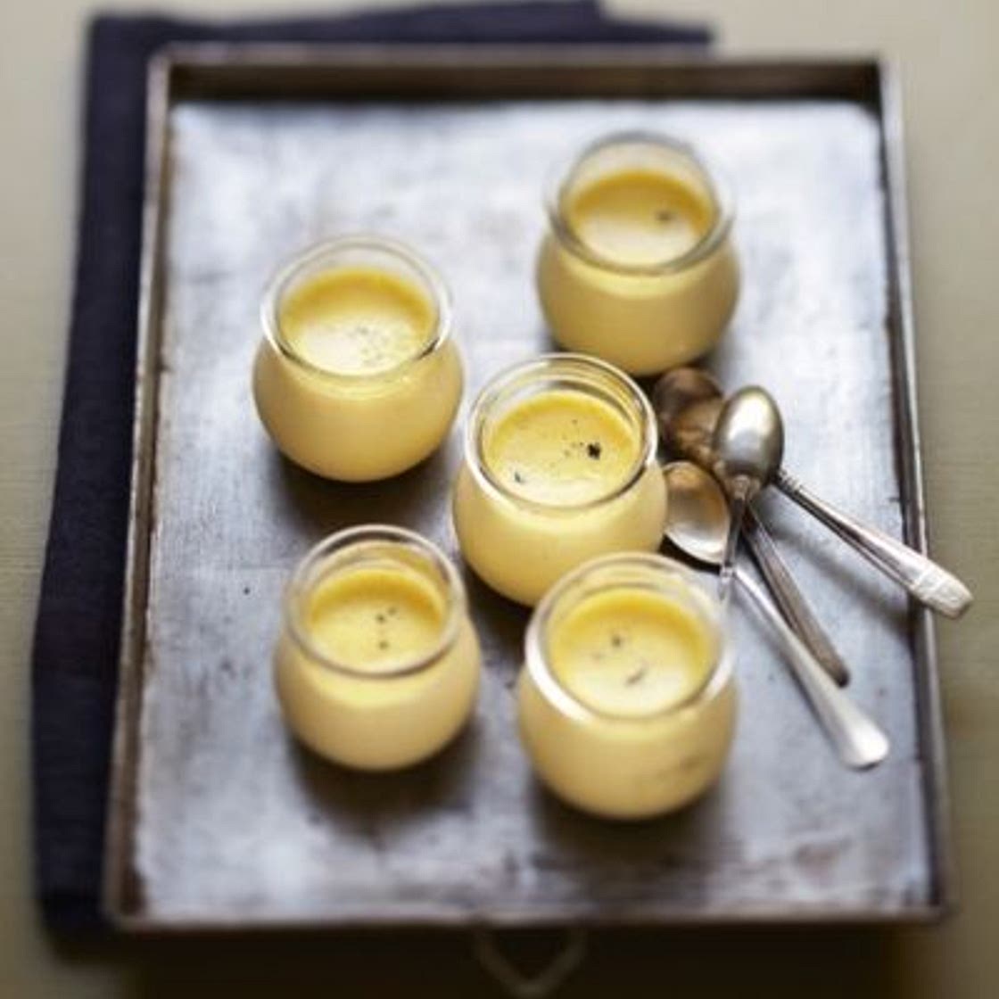 Petits pots de crème à la vanille