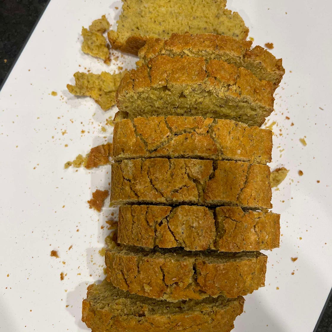 Cornbread with chia seeds 