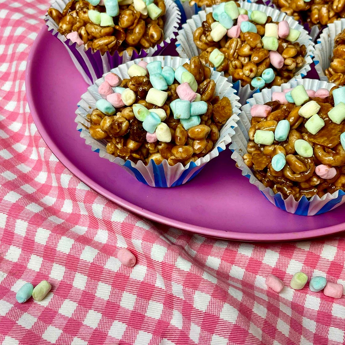 Chocolate Marshmallow Ganache Crunch Cakes 