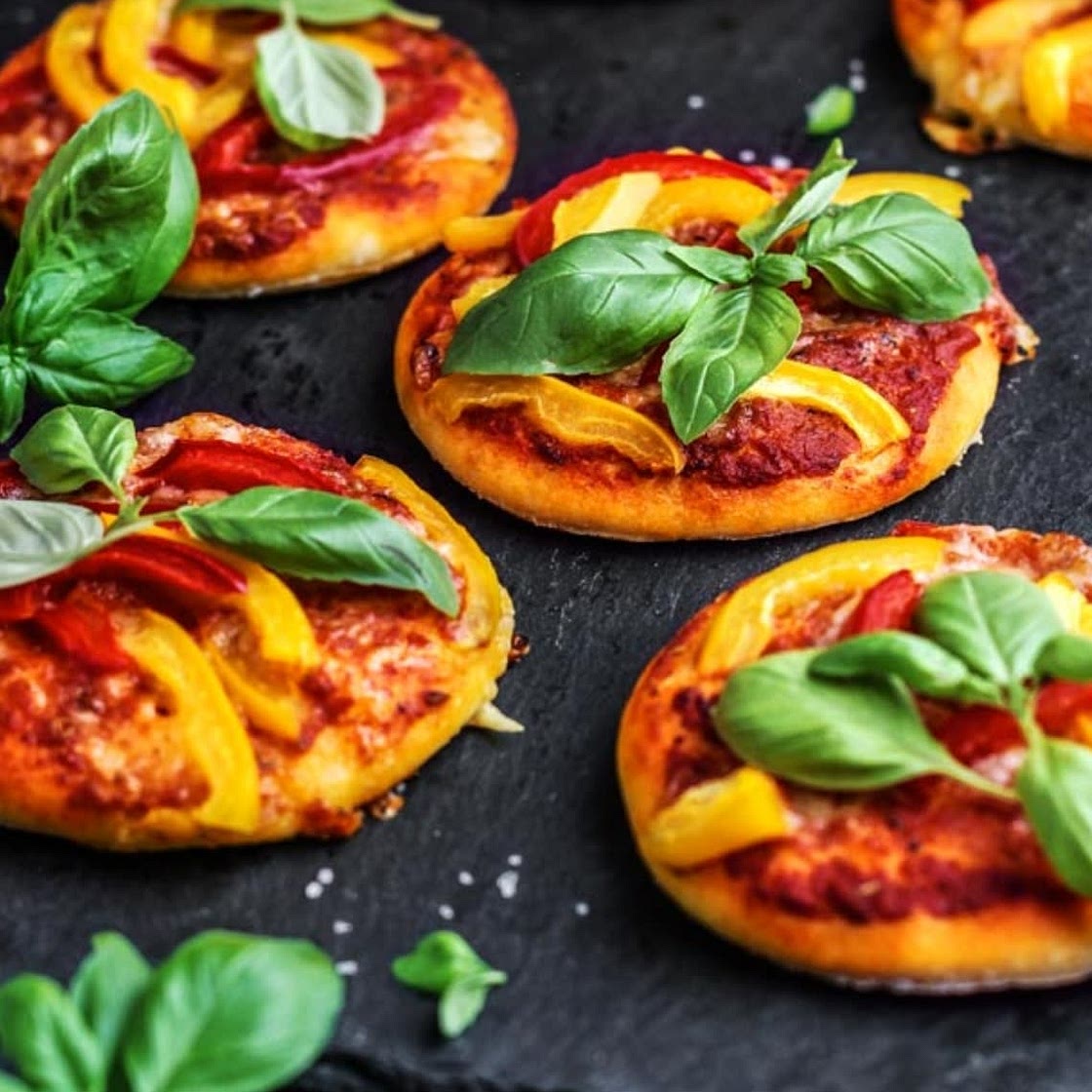 Quark-Öl-Teig für Mini-Pizzen