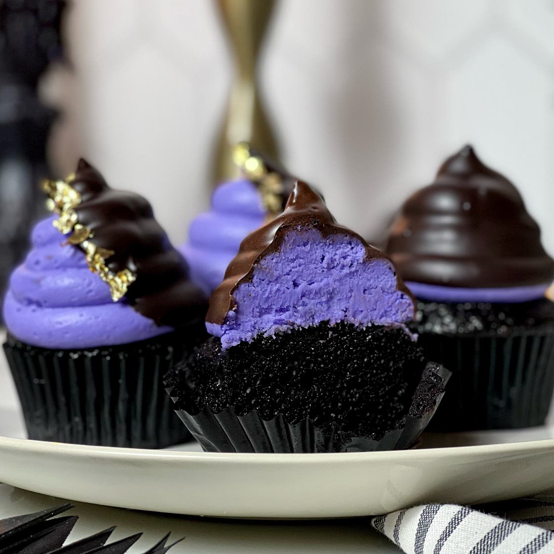 Black Velvet Dipped Cupcakes