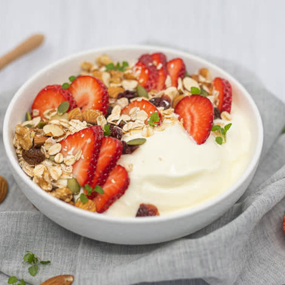 Strawberry Muesli Yoghurt Bowl