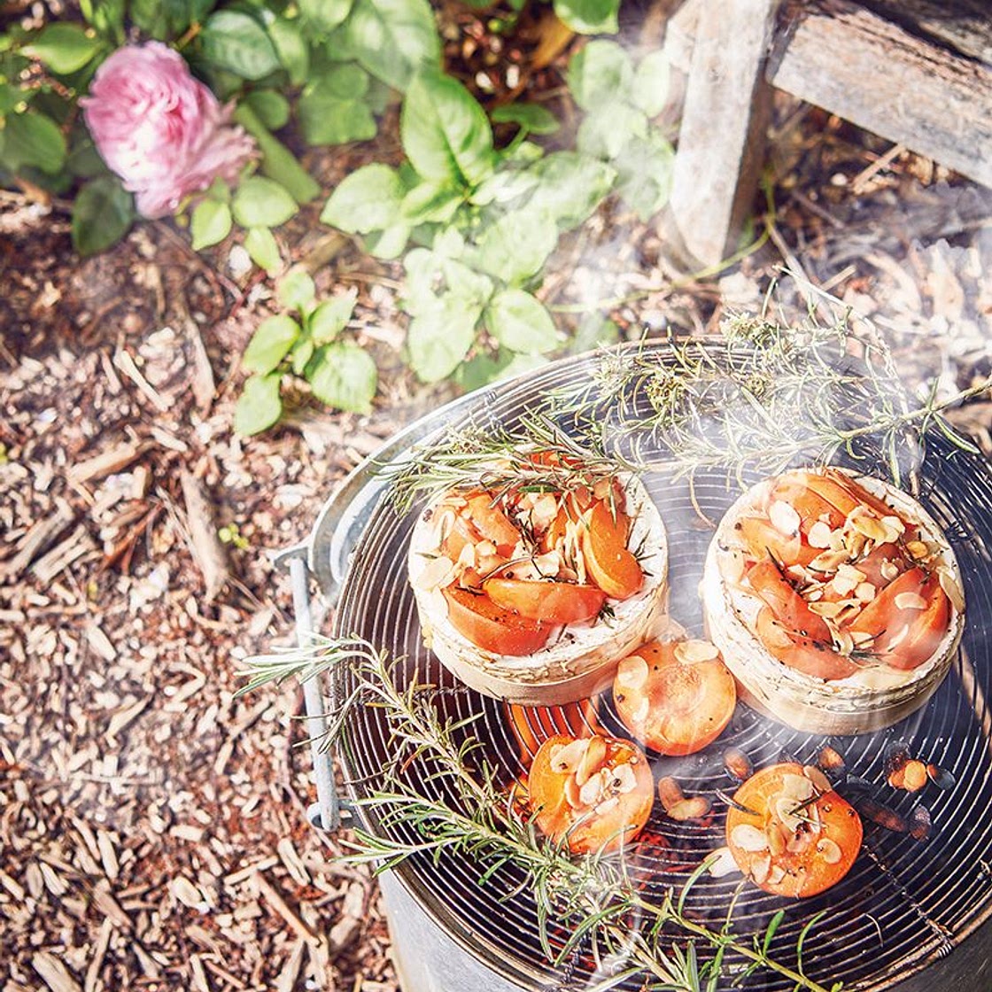 Camemberts farcis abricots et amandes