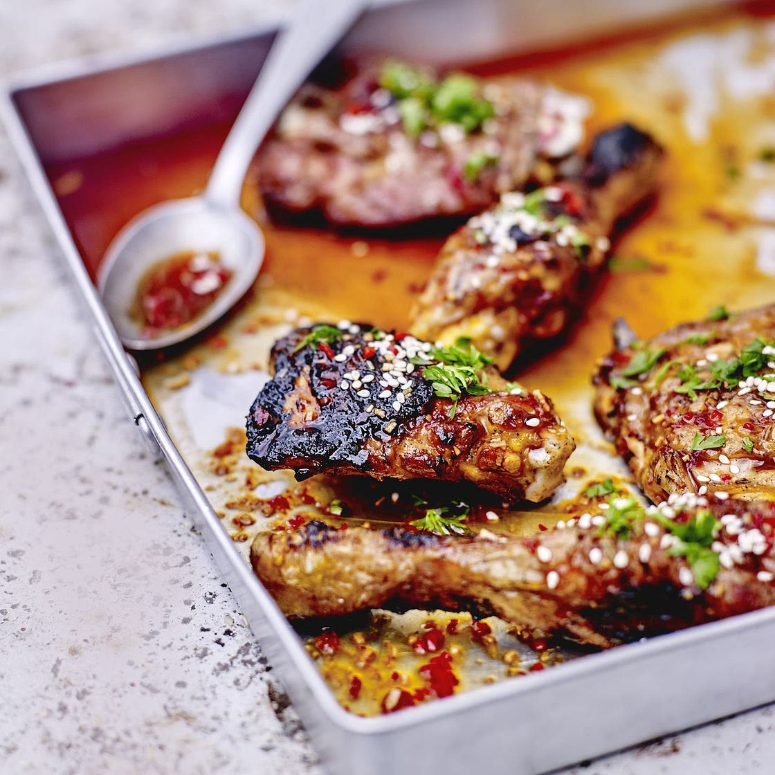 Poulet grillé, marinade épicée au soja