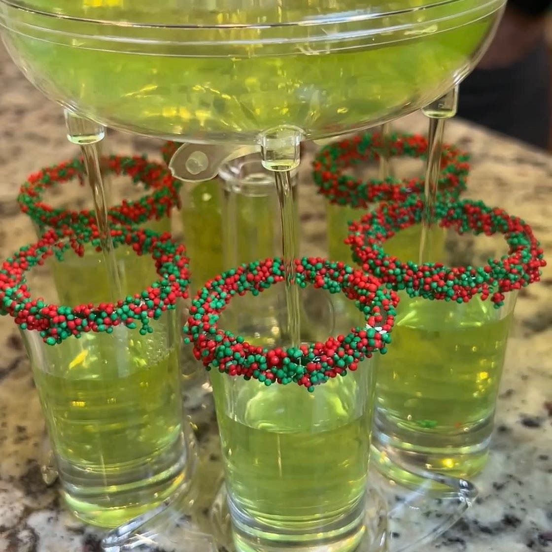 Grinch Shots 