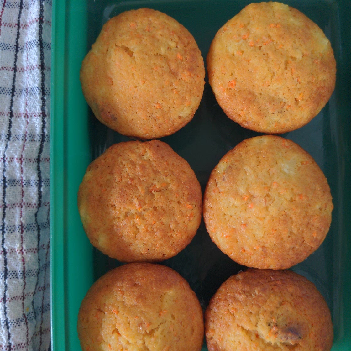 Muffins à l'ananas et aux carottes