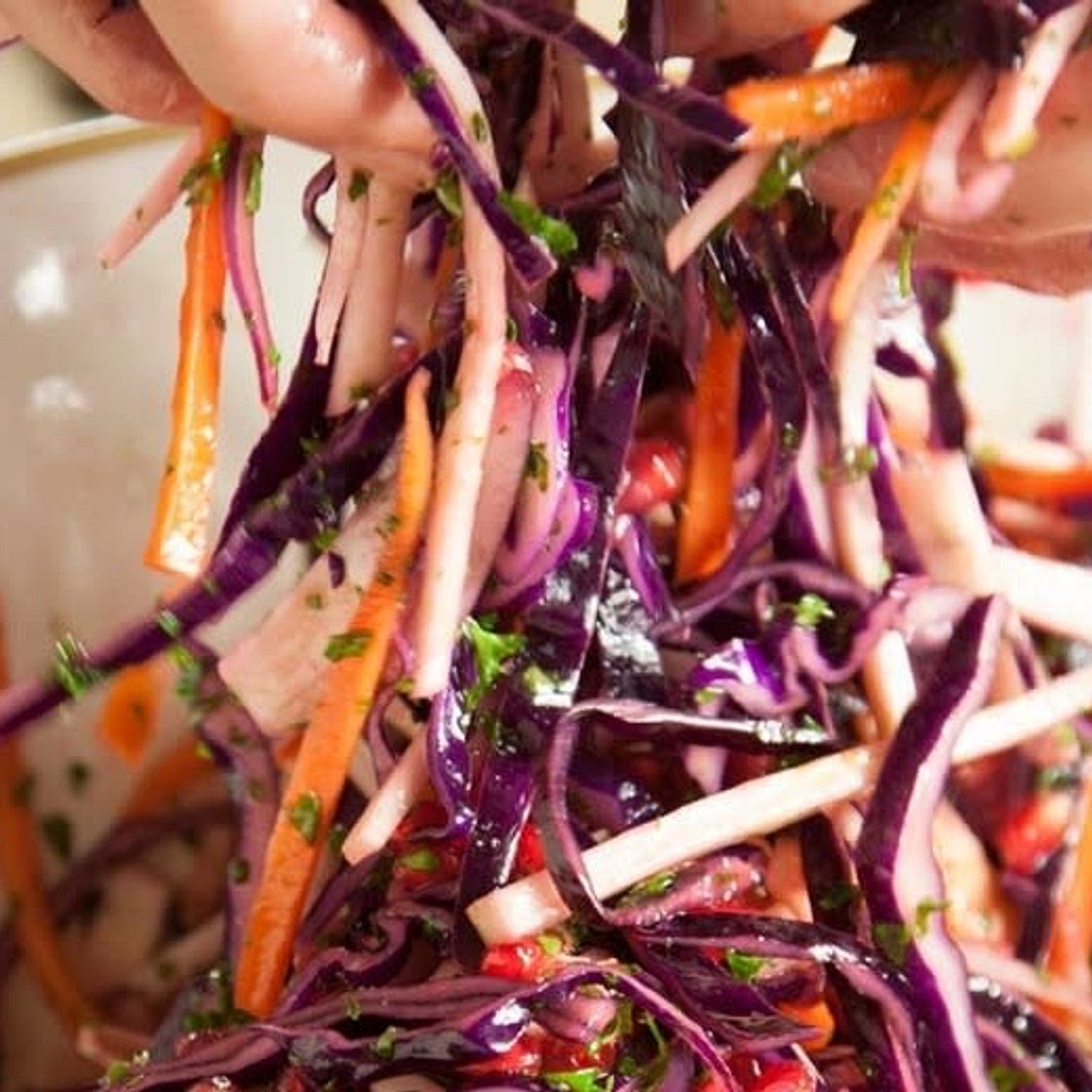 Red cabbage slaw