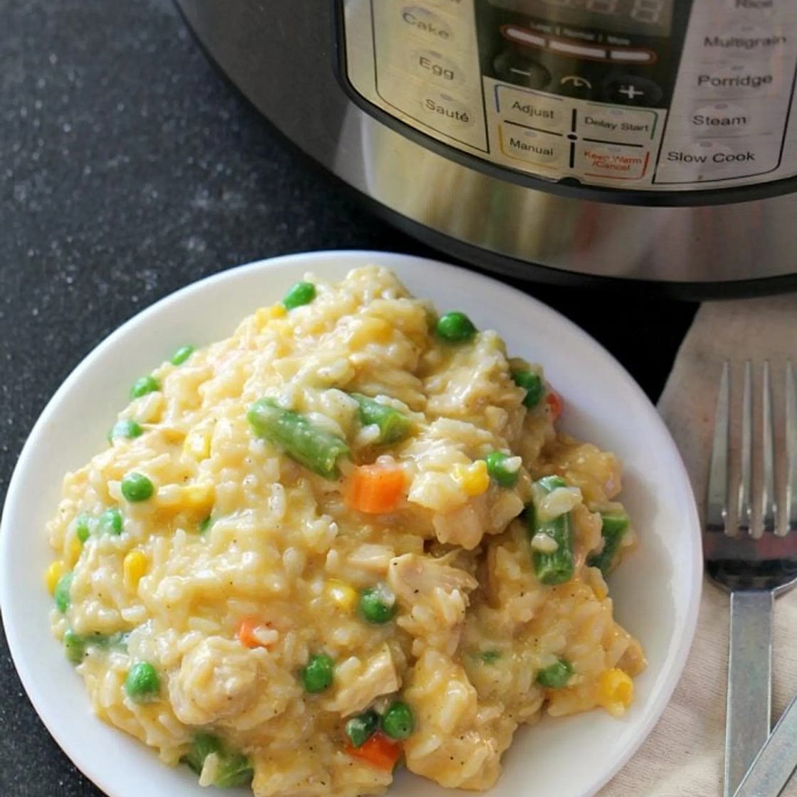 Instant Pot Cheesey Chicken and Rice