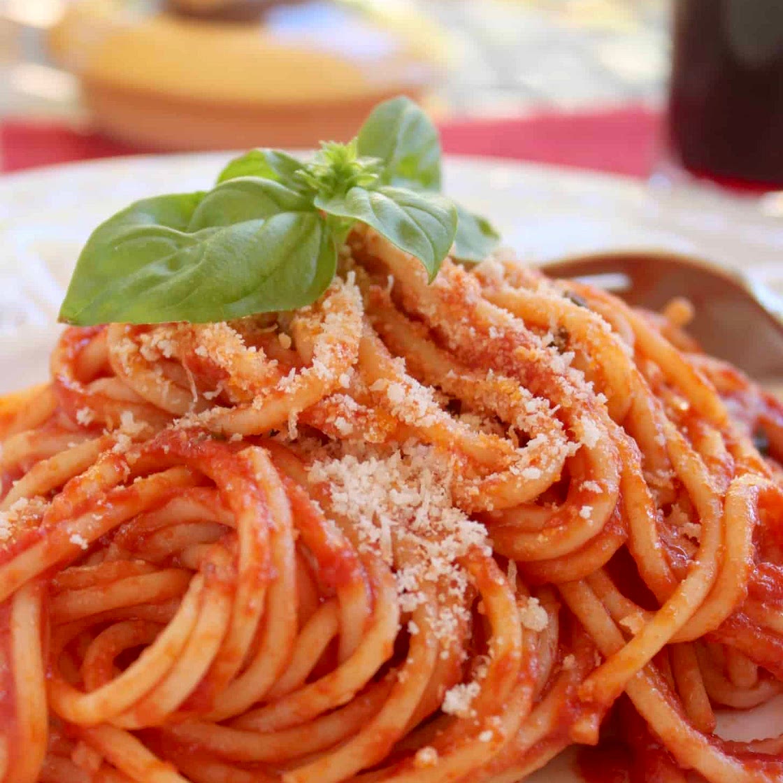 Pasta With red sauce