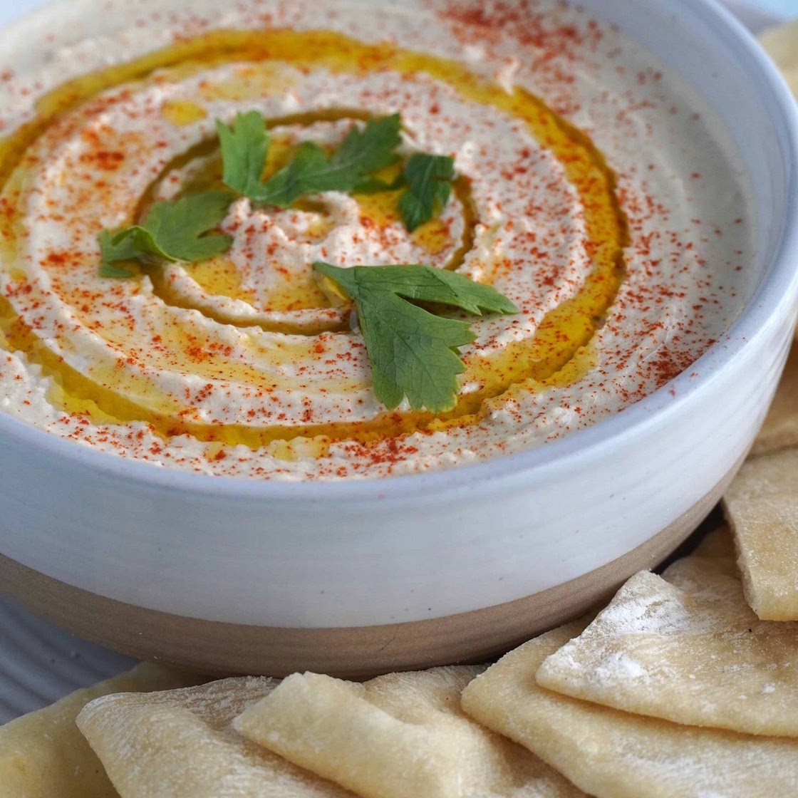 Pita and Hummus: A Simple Mediterranean Snack Food