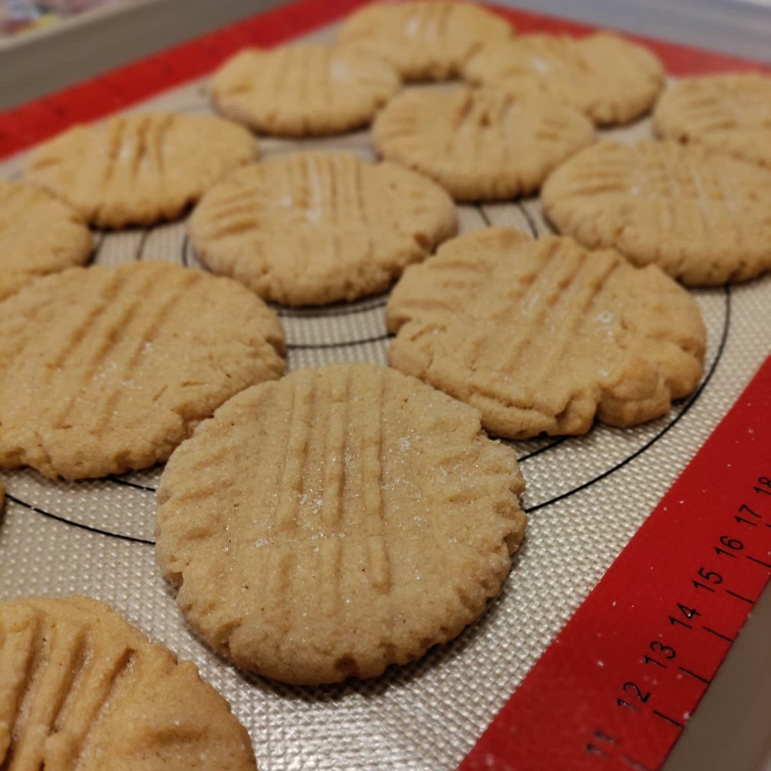 Soft Peanut Butter Cookies