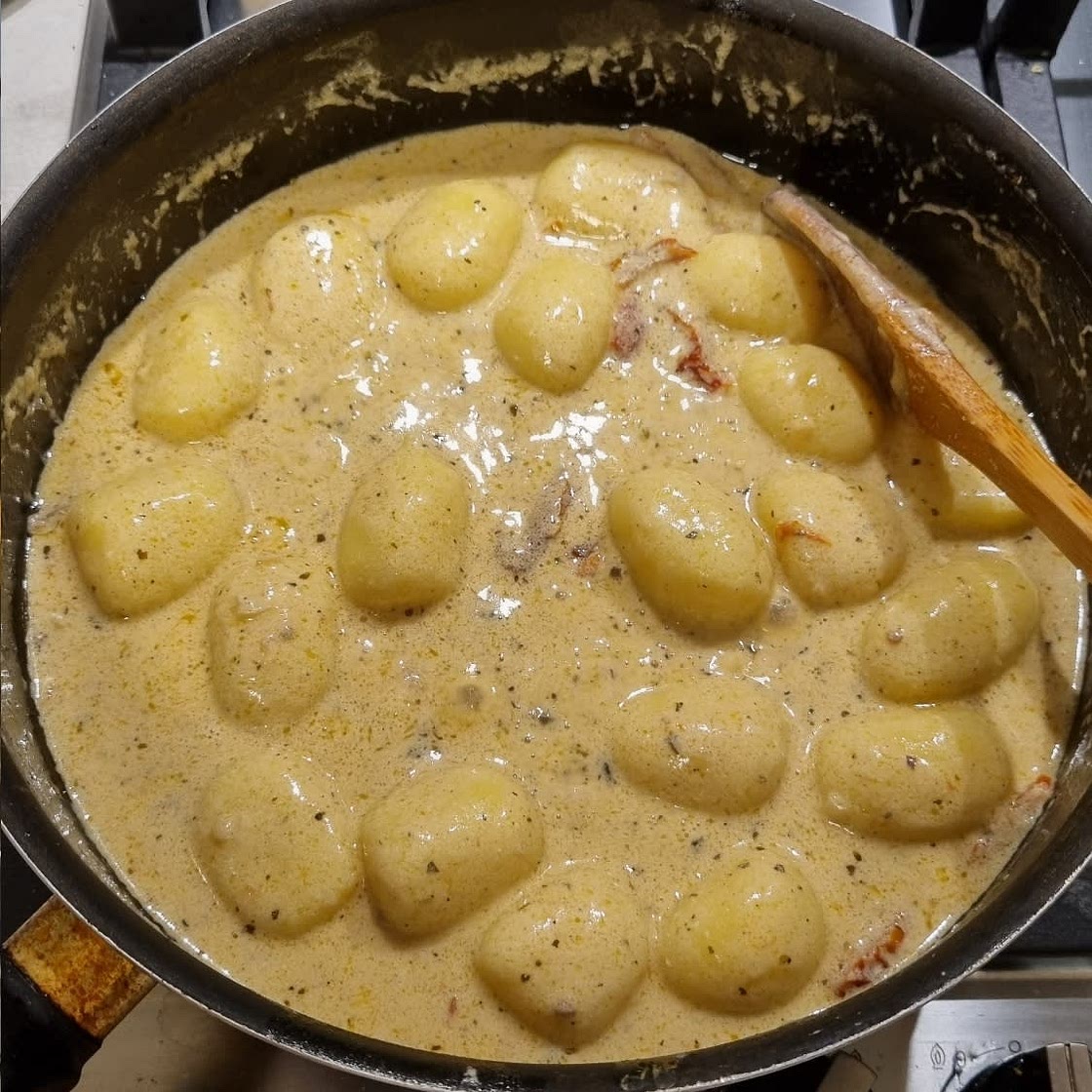 Gnocchi with a Creamy Sun-dried Tomato and Basil Sauce