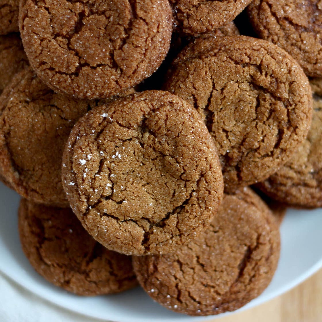 Molasses Crinkle Cookies