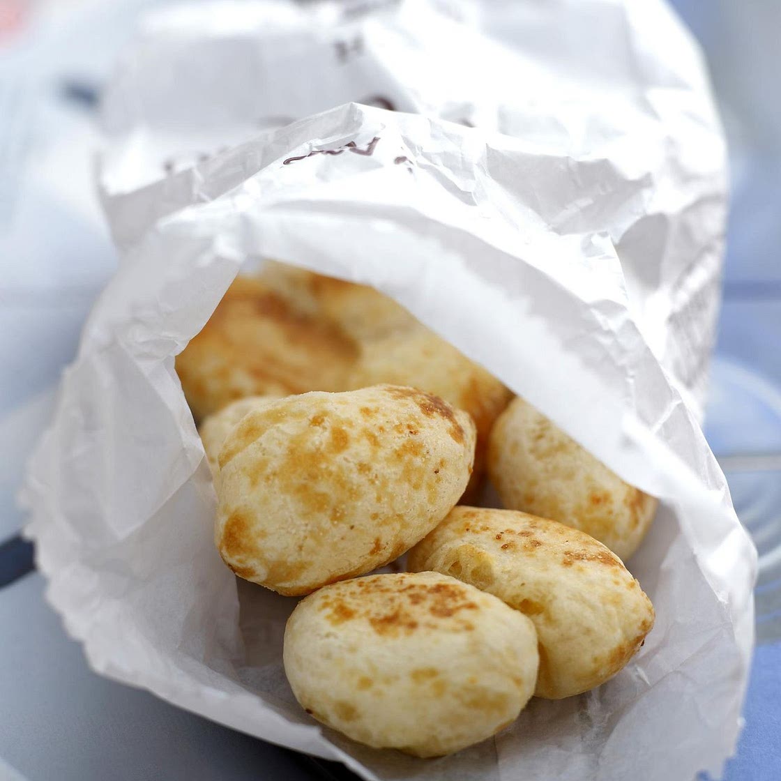 Pains au fromage brésiliens (pão de queijo)