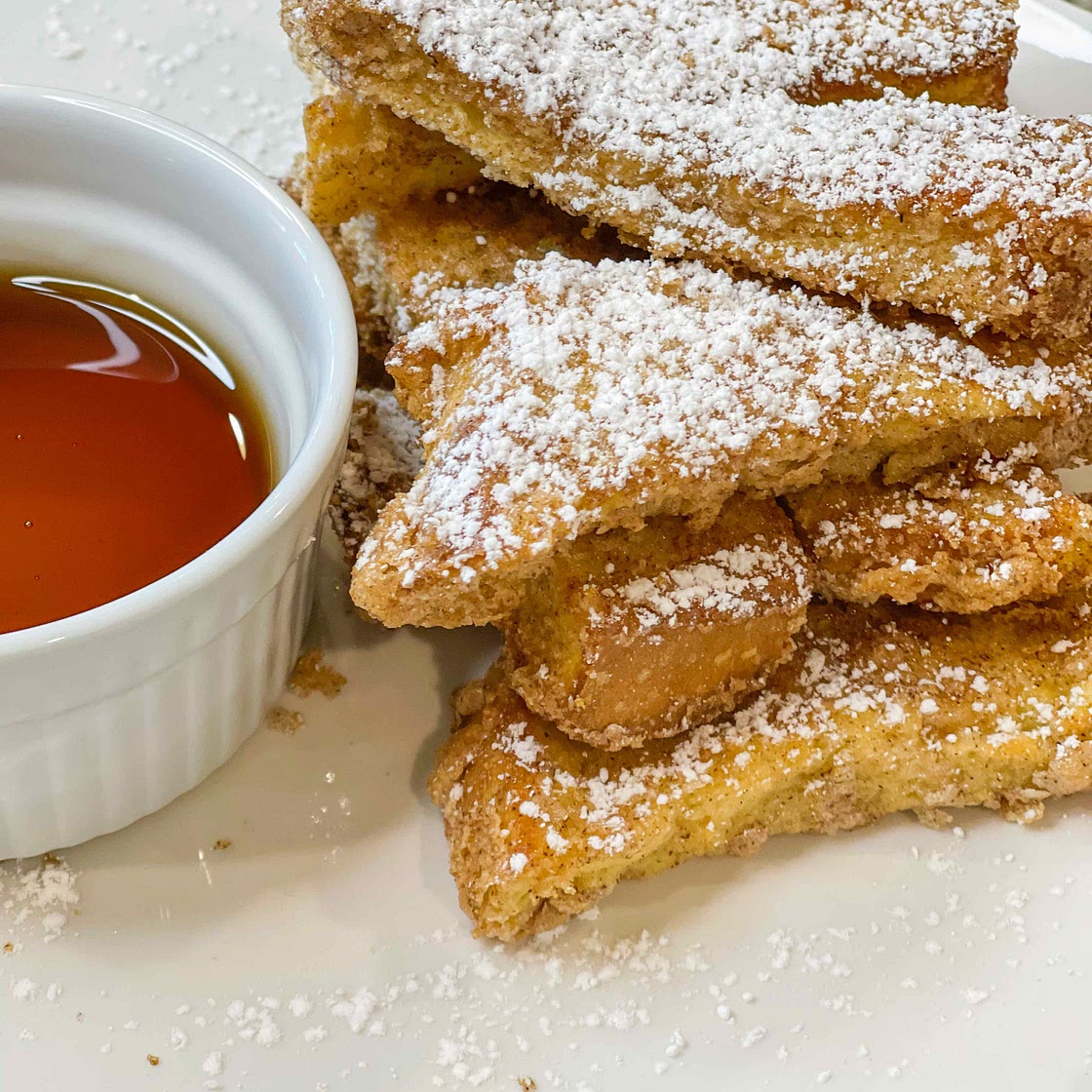 Air fryer French toast sticks 
