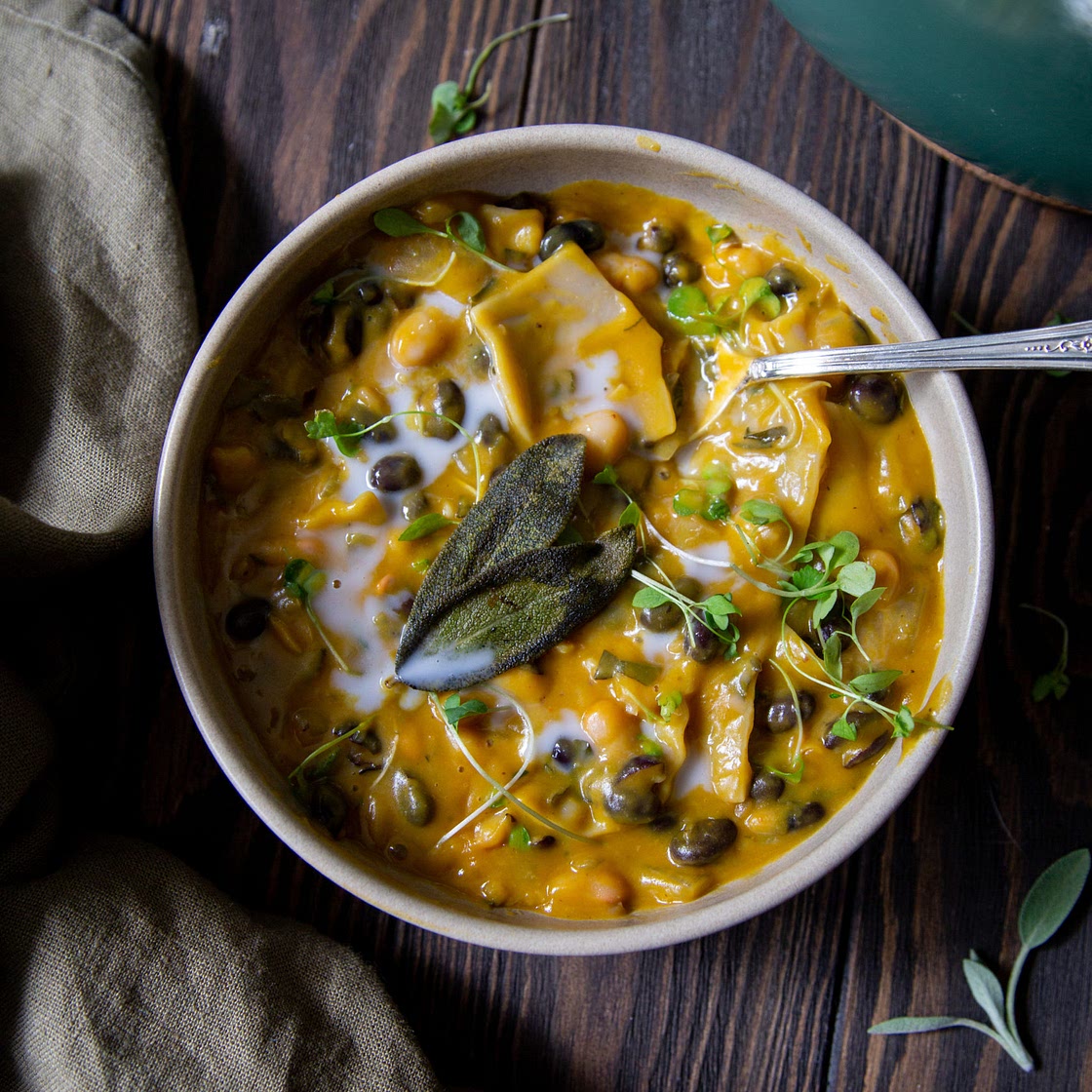 Pumpkin Bean Lasagna Soup