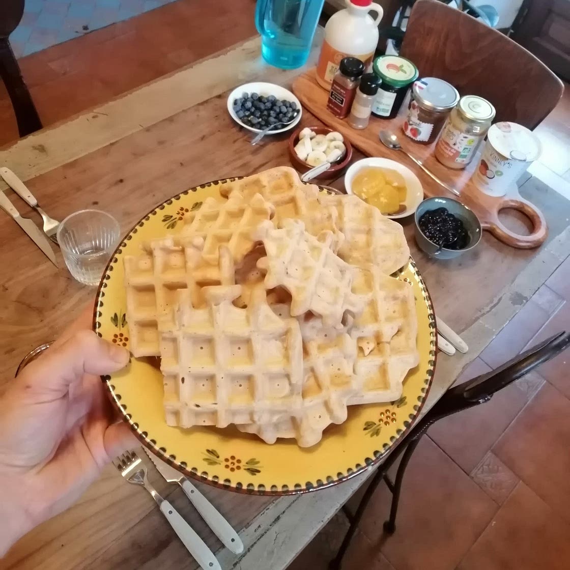 Vegan Waffles (Fluffy and Crispy)