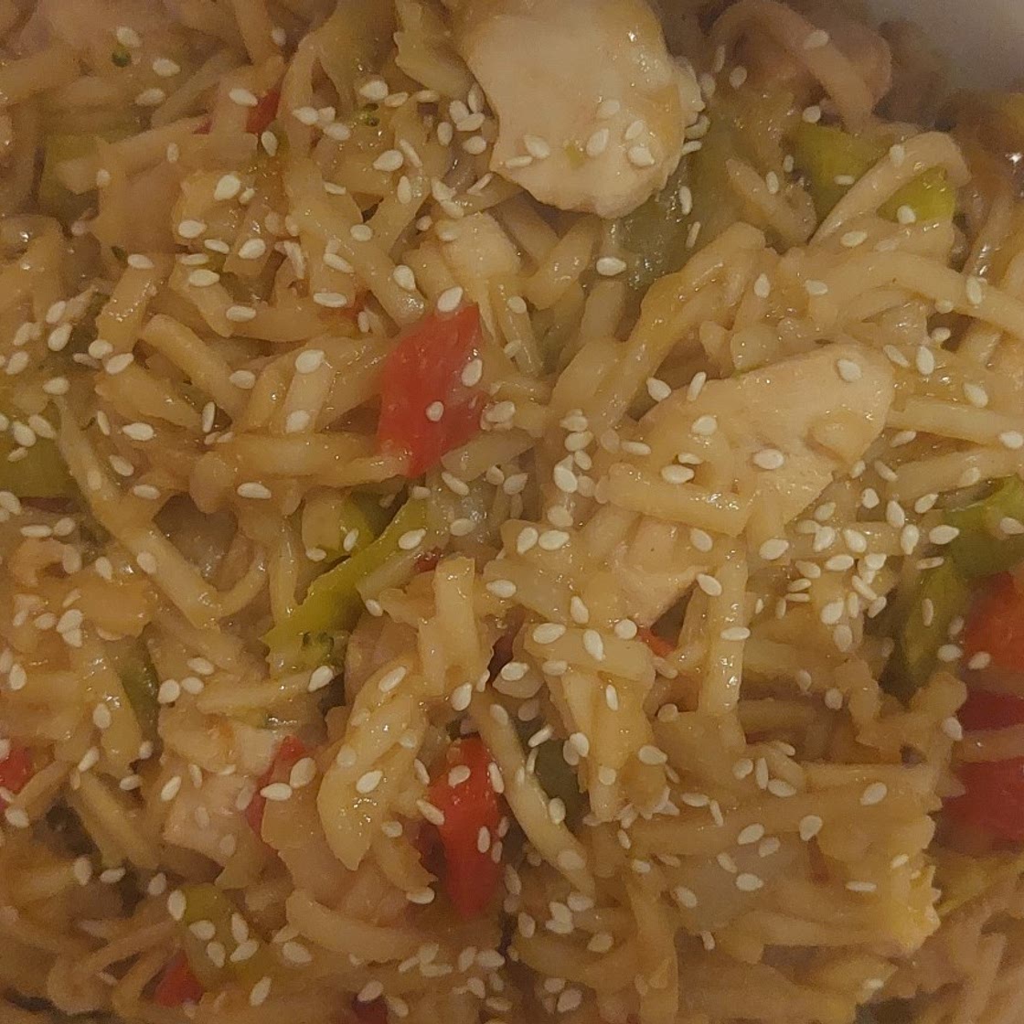 Sticky Chinese Chilli Chicken Egg Noodle Pot