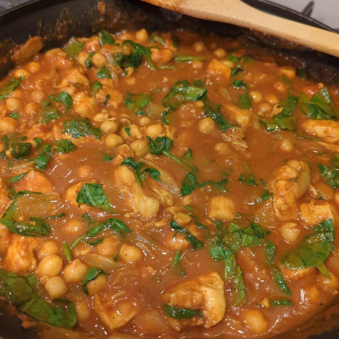 Indian Coconut Chickpea Curry (Healthy & Vegan)