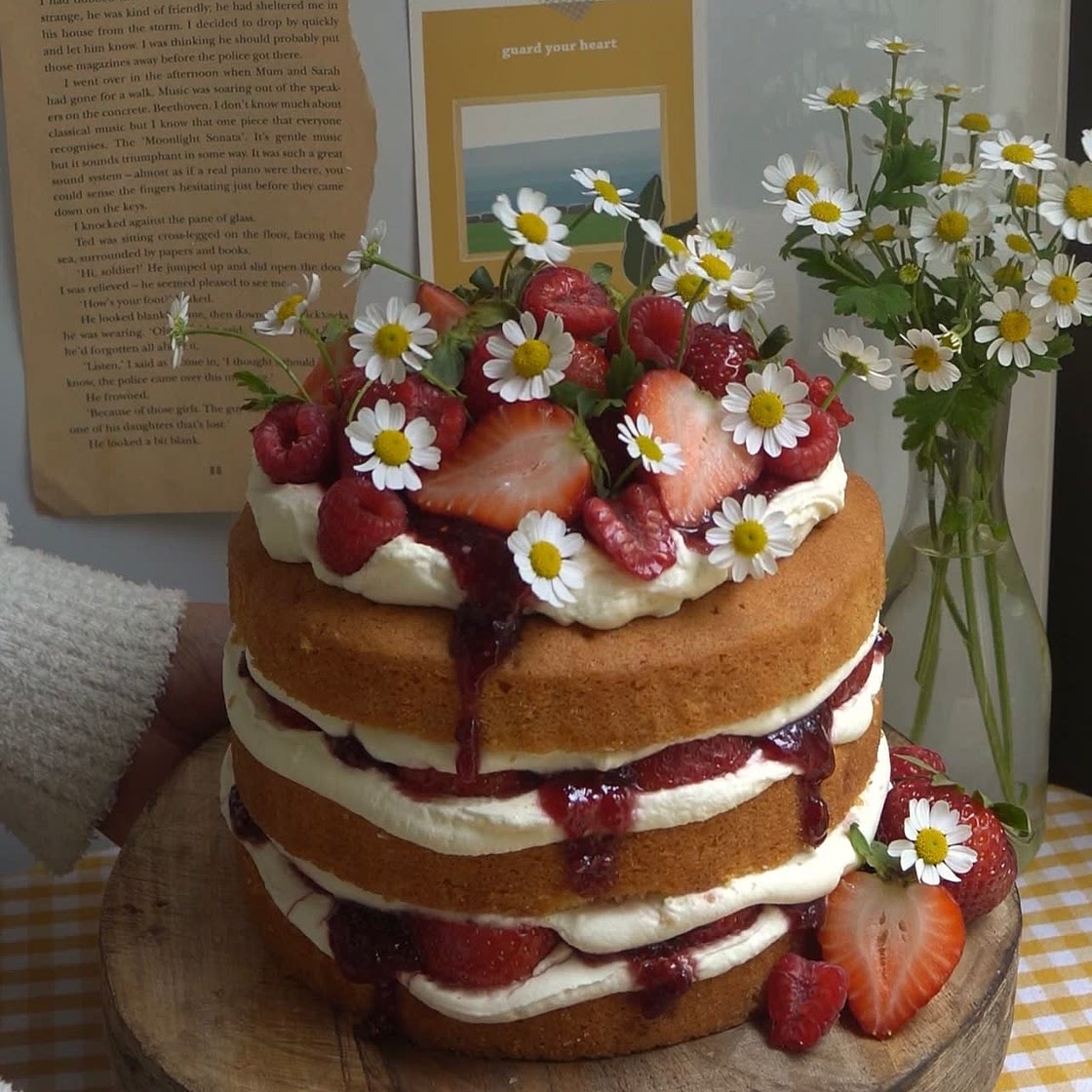 Victoria Sponge Cake