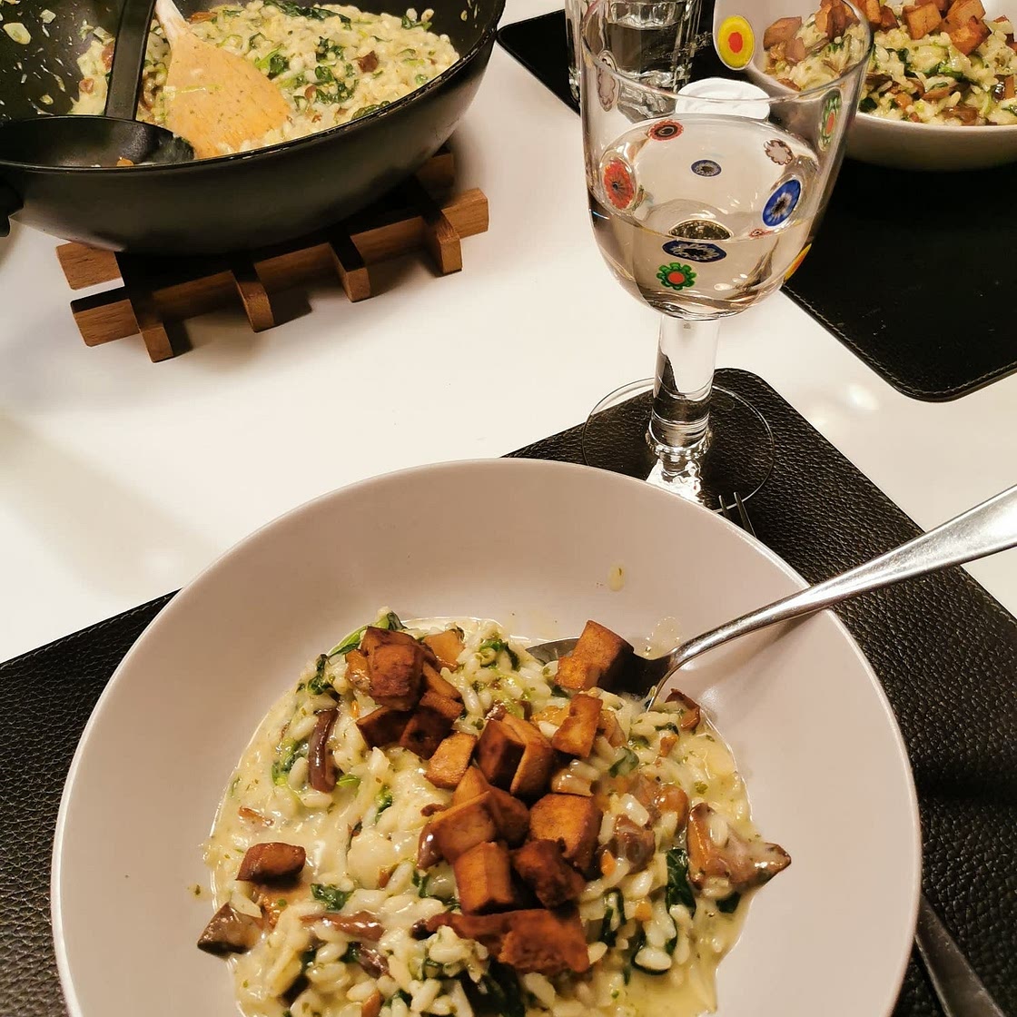 Veganes Spinat-Pilz-Risotto