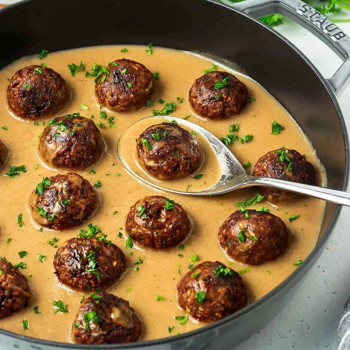 Swedish tofu balls