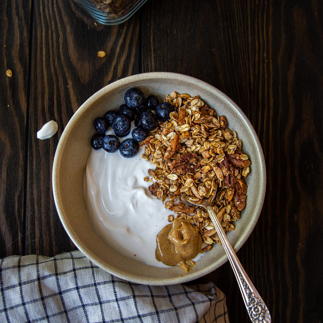 Apple Cinnamon Granola