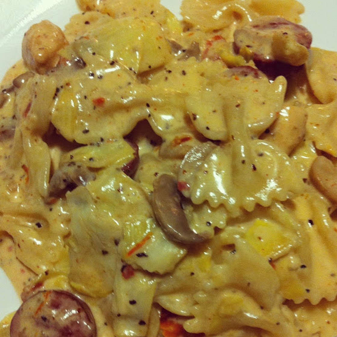 Spicy Romano Chicken with Artichoke Hearts & Sun-dried Tomatoes Recipe - (4.3/5)